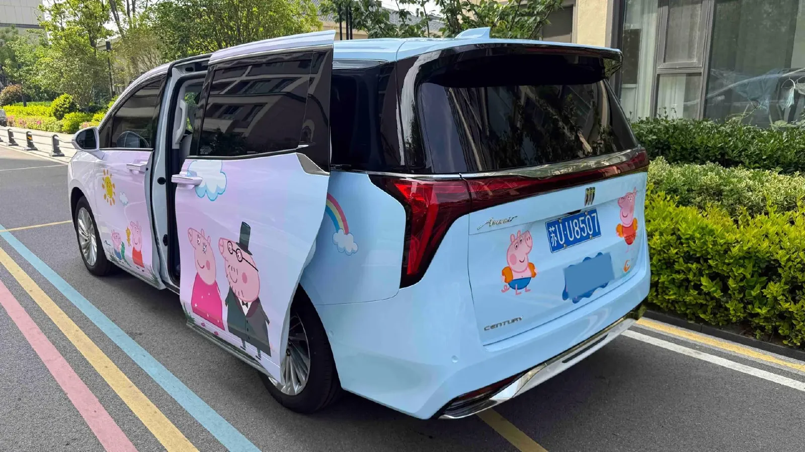 2025 Buick Century 2.0T 237HP L4 9AT,autocango,china used car exporter,china ev exporter,chinese used car exporter,chinese used ev exporter