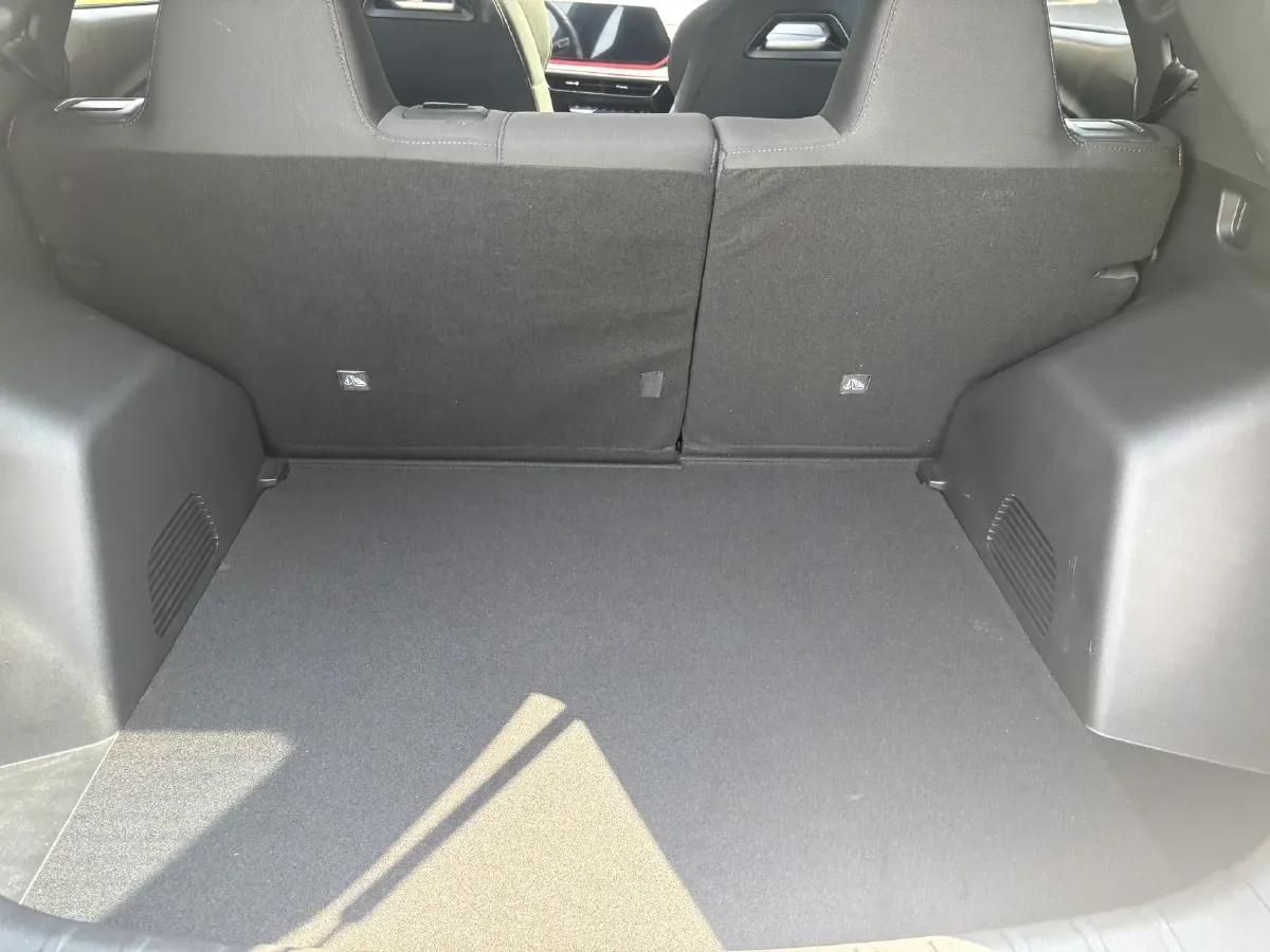 2024 ChangAn X5 PLUS 1.5T 188HP L4 7DCT,autocango,china used car exporter,china ev exporter,chinese used car exporter,chinese used ev exporter