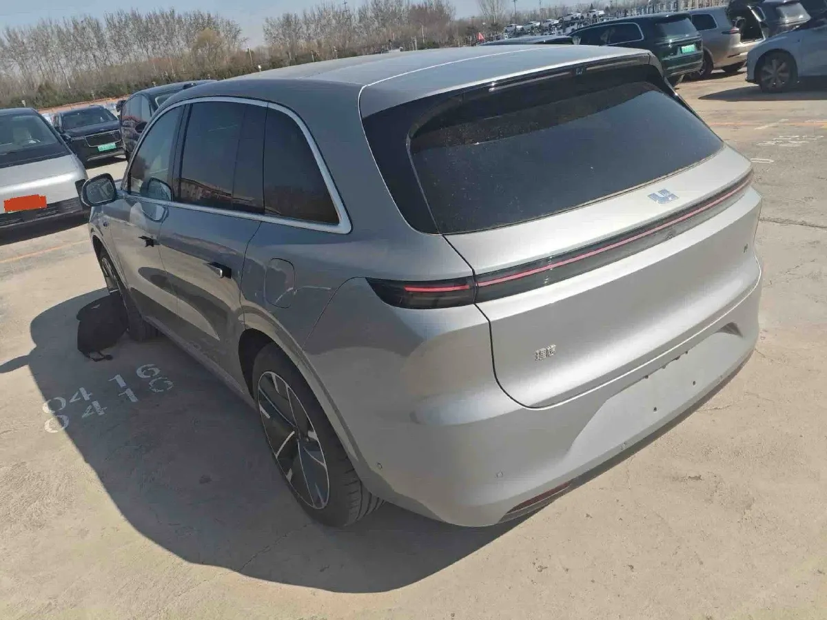 2025 Li L6 Range Extended 154HP L4 REEV,autocango,china used car exporter,china ev exporter,chinese used car exporter,chinese used ev exporter