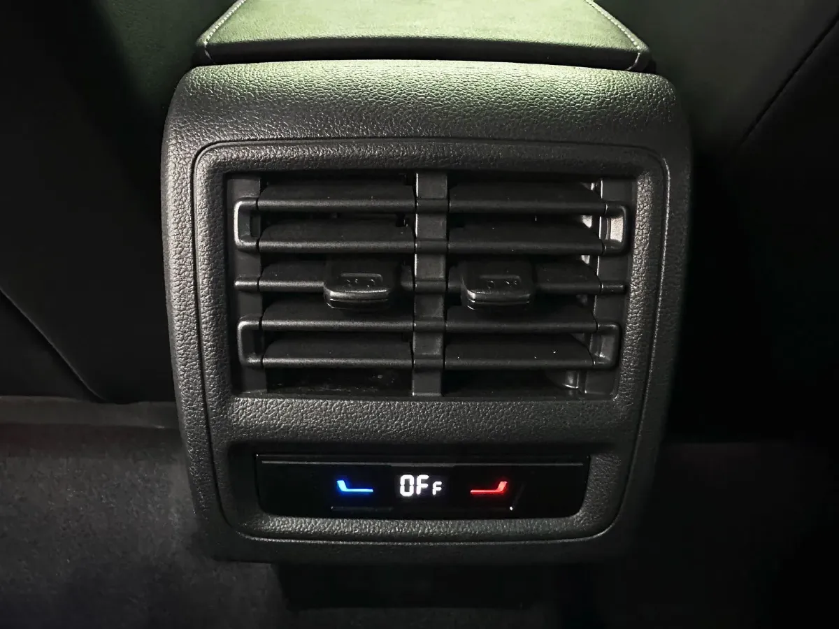 2021 Volkswagen Golf 1.4T 150HP L4 7DCT,autocango,china used car exporter,china ev exporter,chinese used car exporter,chinese used ev exporter