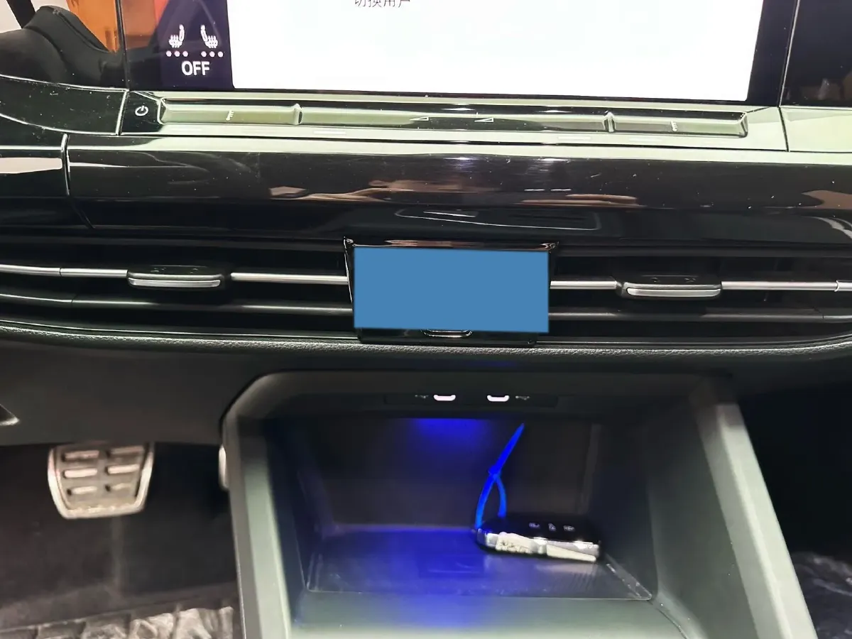 2021 Volkswagen Golf 1.4T 150HP L4 7DCT,autocango,china used car exporter,china ev exporter,chinese used car exporter,chinese used ev exporter