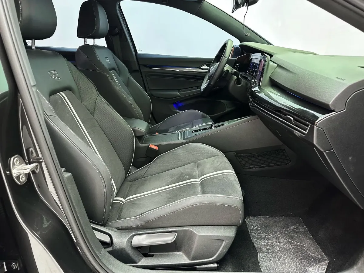 2021 Volkswagen Golf 1.4T 150HP L4 7DCT,autocango,china used car exporter,china ev exporter,chinese used car exporter,chinese used ev exporter