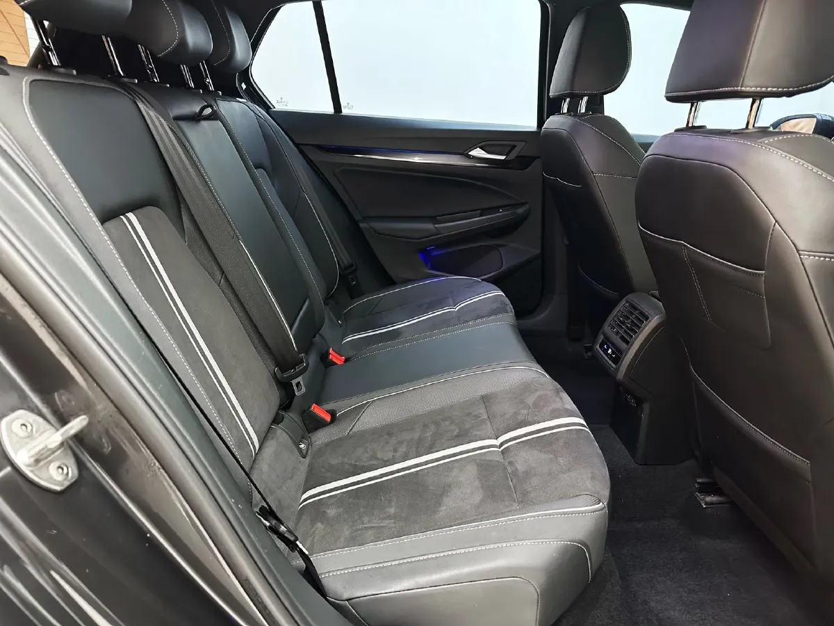 2021 Volkswagen Golf 1.4T 150HP L4 7DCT,autocango,china used car exporter,china ev exporter,chinese used car exporter,chinese used ev exporter