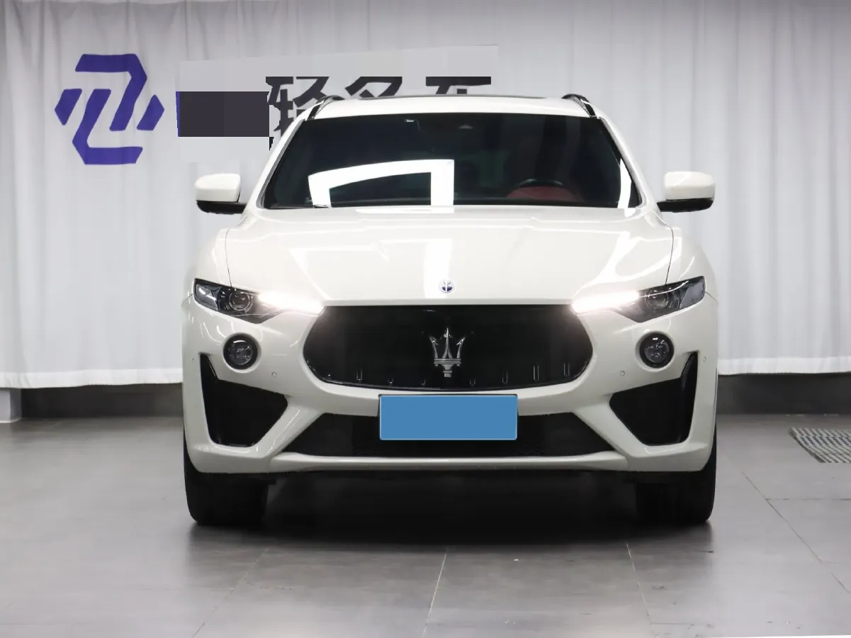 2018 Maserati Levante 3.0T 350HP V6 8AT,autocango,china used car exporter,china ev exporter,chinese used car exporter,chinese used ev exporter