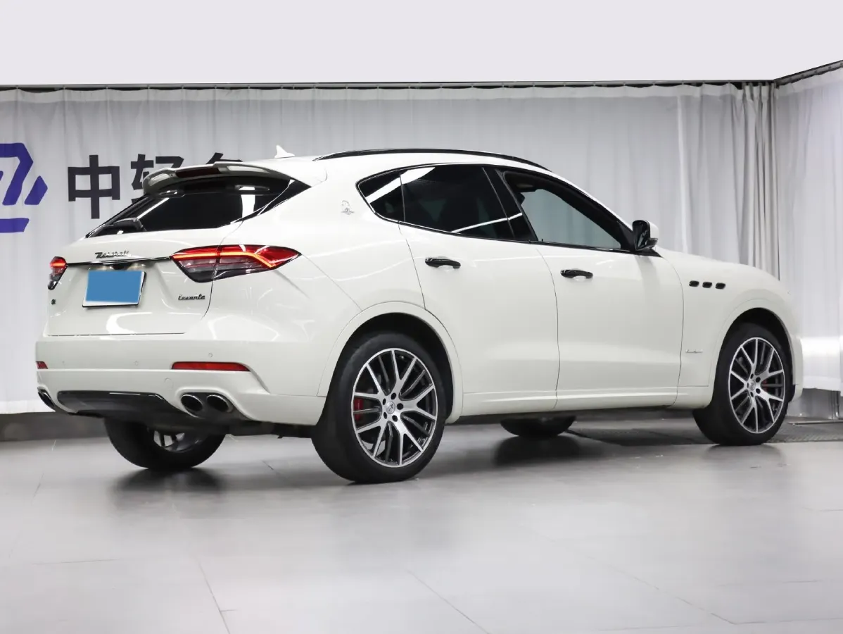 2018 Maserati Levante 3.0T 350HP V6 8AT,autocango,china used car exporter,china ev exporter,chinese used car exporter,chinese used ev exporter