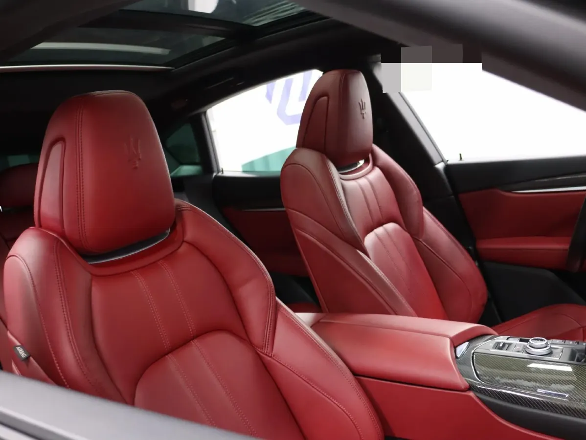 2018 Maserati Levante 3.0T 350HP V6 8AT,autocango,china used car exporter,china ev exporter,chinese used car exporter,chinese used ev exporter