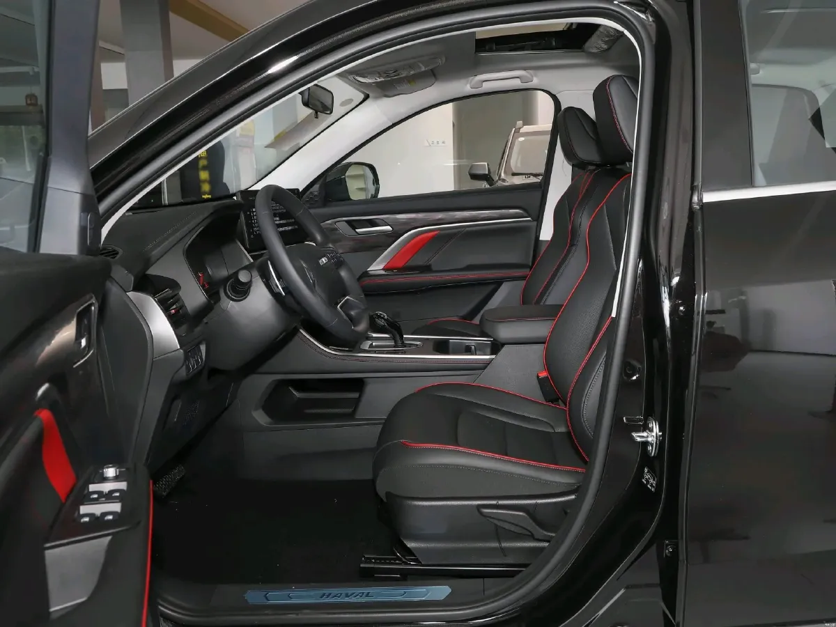 2025 Haval H6 1.5T 150HP L4 7DCT,autocango,china used car exporter,china ev exporter,chinese used car exporter,chinese used ev exporter