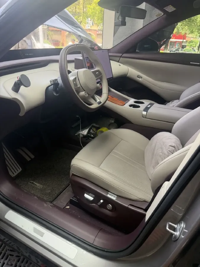 2025 MI YU7 BEV 96.3KWH,autocango,china used car exporter,china ev exporter,chinese used car exporter,chinese used ev exporter