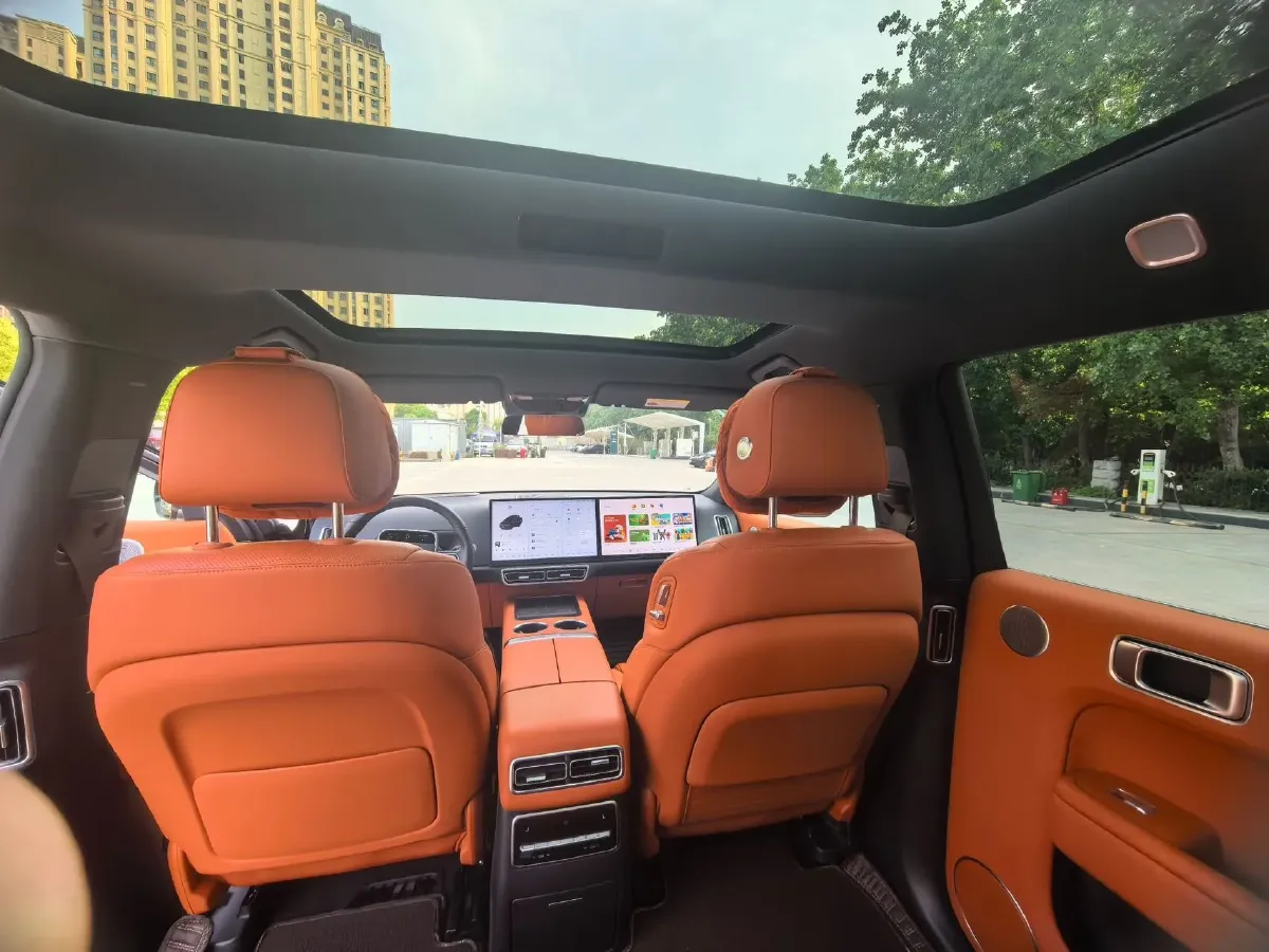 2023 Li L7 Range Extended 154HP REEV 40.9KWH,autocango,china used car exporter,china ev exporter,chinese used car exporter,chinese used ev exporter