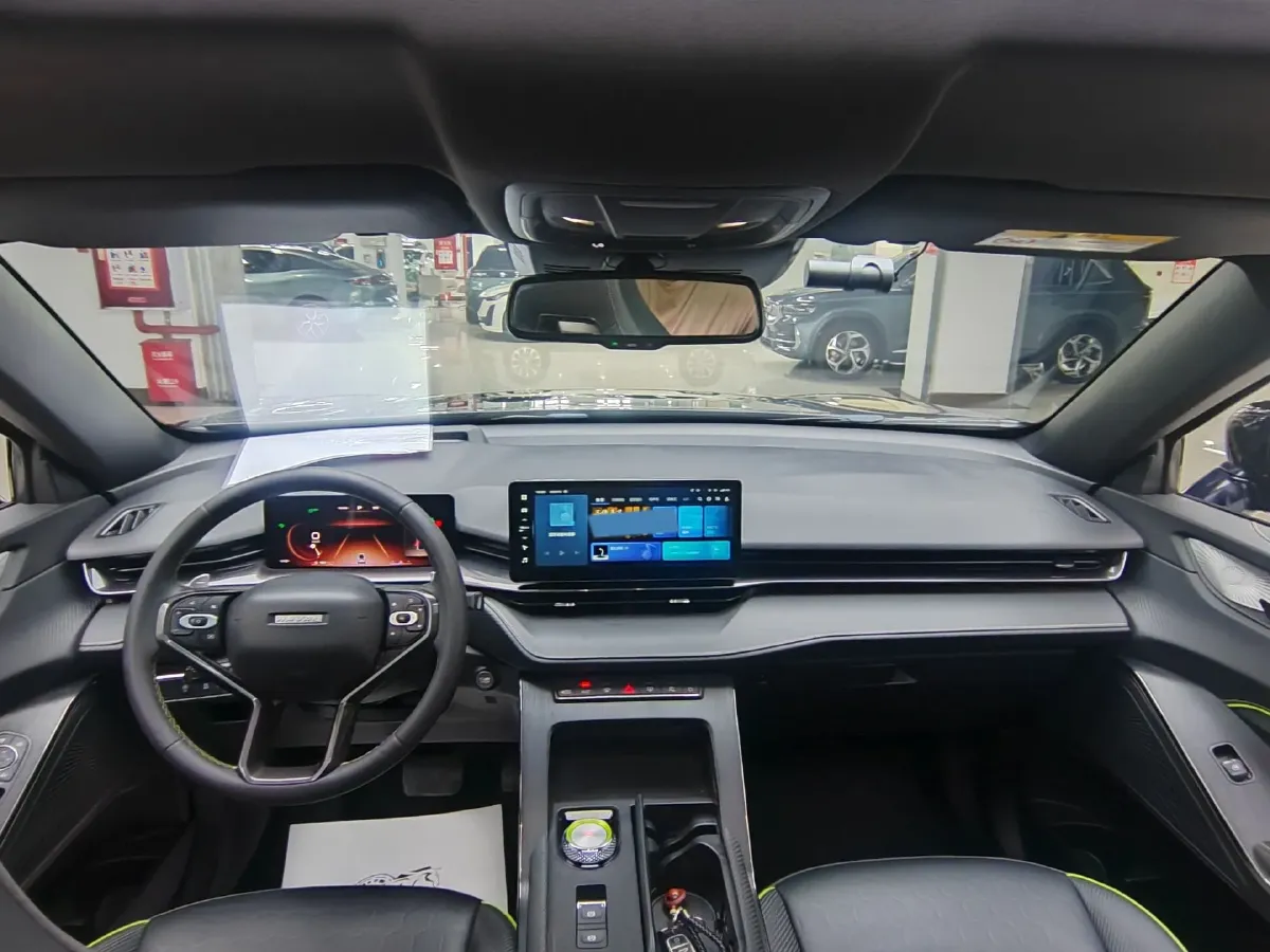 2022 Haval H6S 2.0T 211HP L4 7DCT,autocango,china used car exporter,china ev exporter,chinese used car exporter,chinese used ev exporter