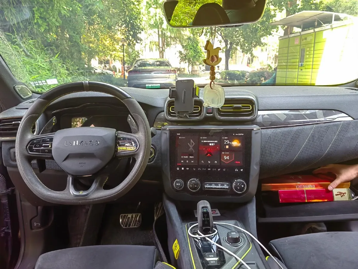 2022 LYNK&CO 03 2.0T 254HP L4 8AT,autocango,china used car exporter,china ev exporter,chinese used car exporter,chinese used ev exporter