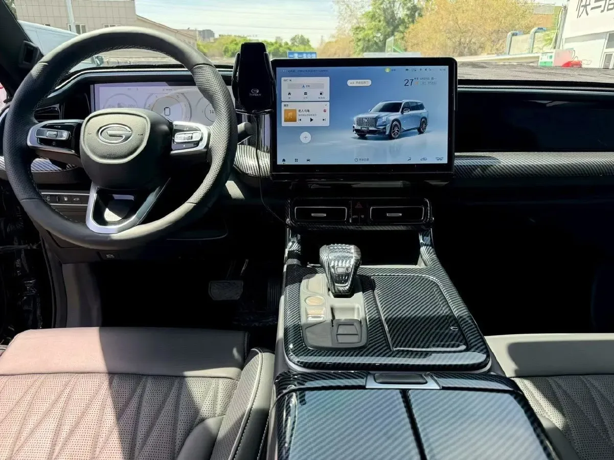 2024 GAC Trumpchi GS8 2.0T 252HP L4 8AT,autocango,china used car exporter,china ev exporter,chinese used car exporter,chinese used ev exporter