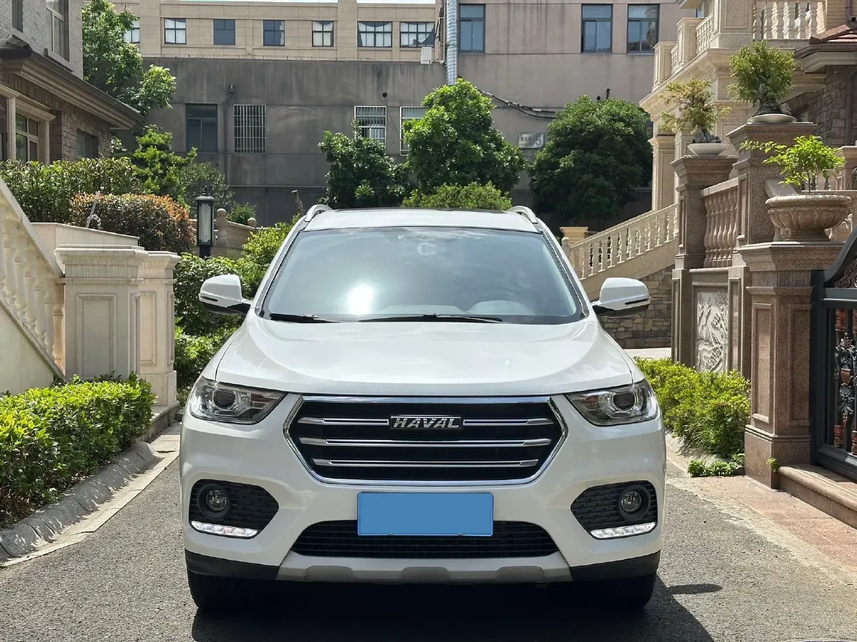 2018 Haval H2 1.5T 150HP L4 7DCT,autocango,china used car exporter,china ev exporter,chinese used car exporter,chinese used ev exporter