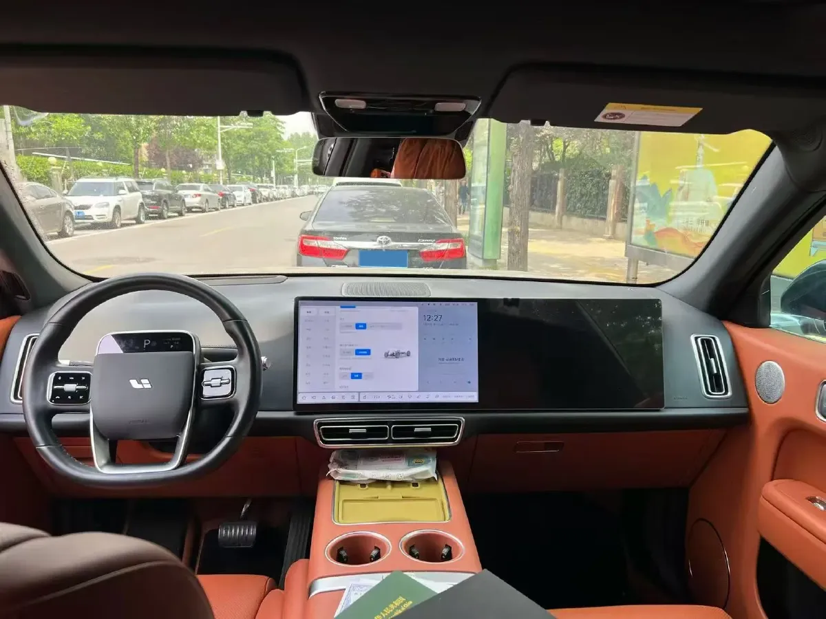 2023 Li L7 Range Extended 154HP REEV 40.9KWH,autocango,china used car exporter,china ev exporter,chinese used car exporter,chinese used ev exporter