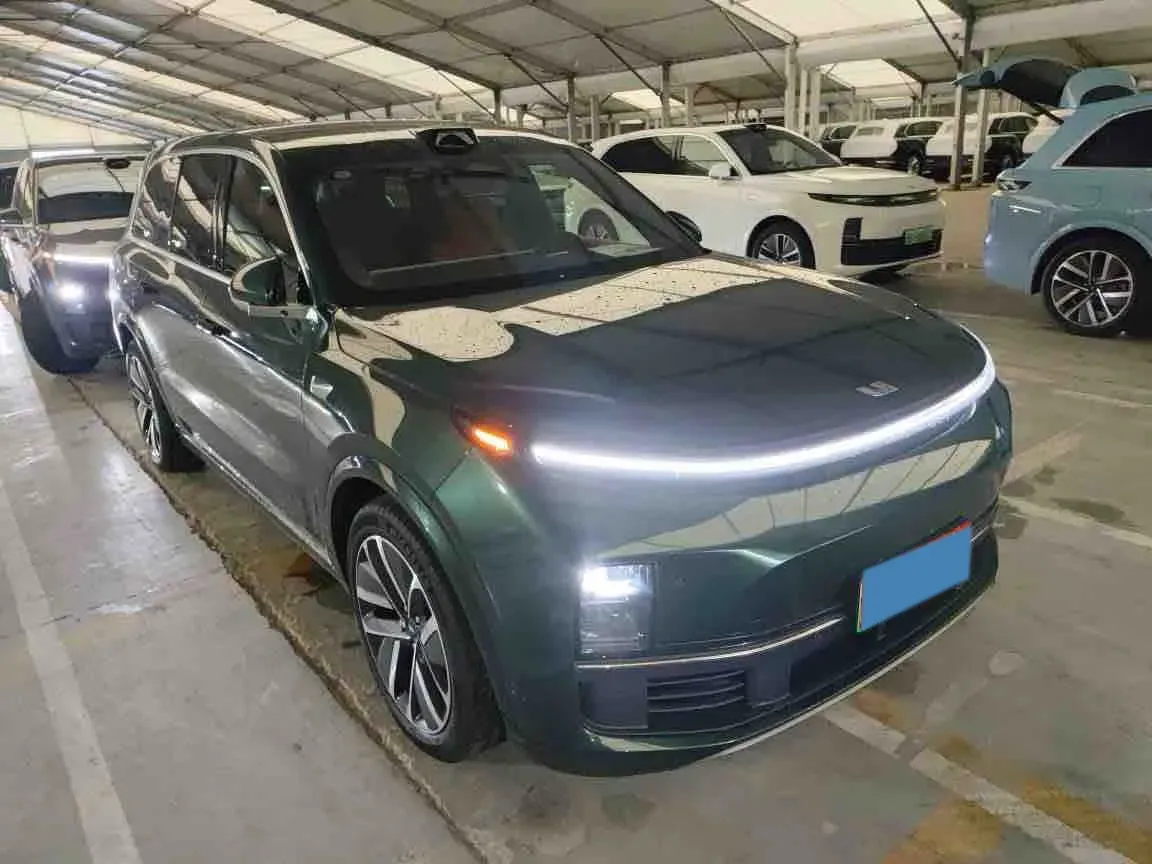 2024 Li L9 Range Extended 154HP REEV 52.3KWH,autocango,china used car exporter,china ev exporter,chinese used car exporter,chinese used ev exporter