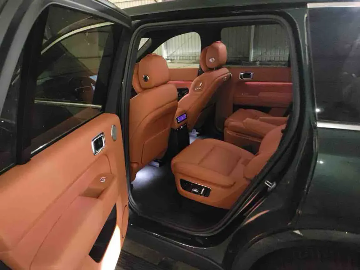 2024 Li L9 Range Extended 154HP REEV 52.3KWH,autocango,china used car exporter,china ev exporter,chinese used car exporter,chinese used ev exporter