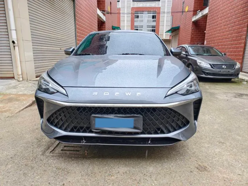 2026 Roewe i5 1.5L 129HP L4 CVT,autocango,china used car exporter,china ev exporter,chinese used car exporter,chinese used ev exporter