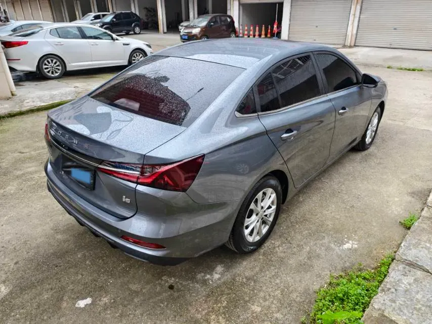 2026 Roewe i5 1.5L 129HP L4 CVT,autocango,china used car exporter,china ev exporter,chinese used car exporter,chinese used ev exporter