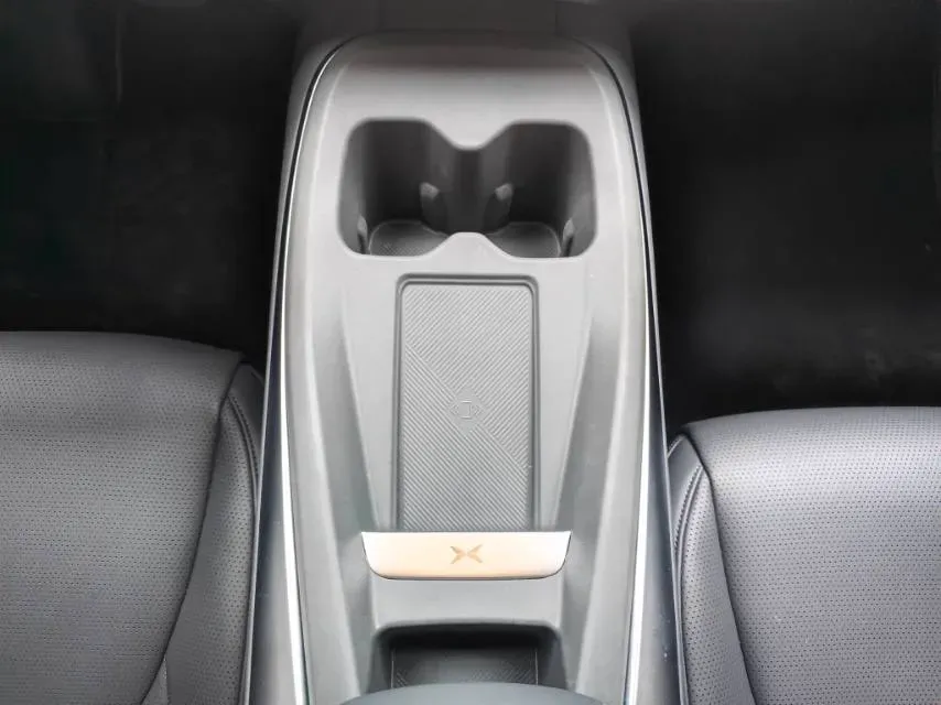 2024 Xpeng MONA M03 BEV 62.2KWH,autocango,china used car exporter,china ev exporter,chinese used car exporter,chinese used ev exporter