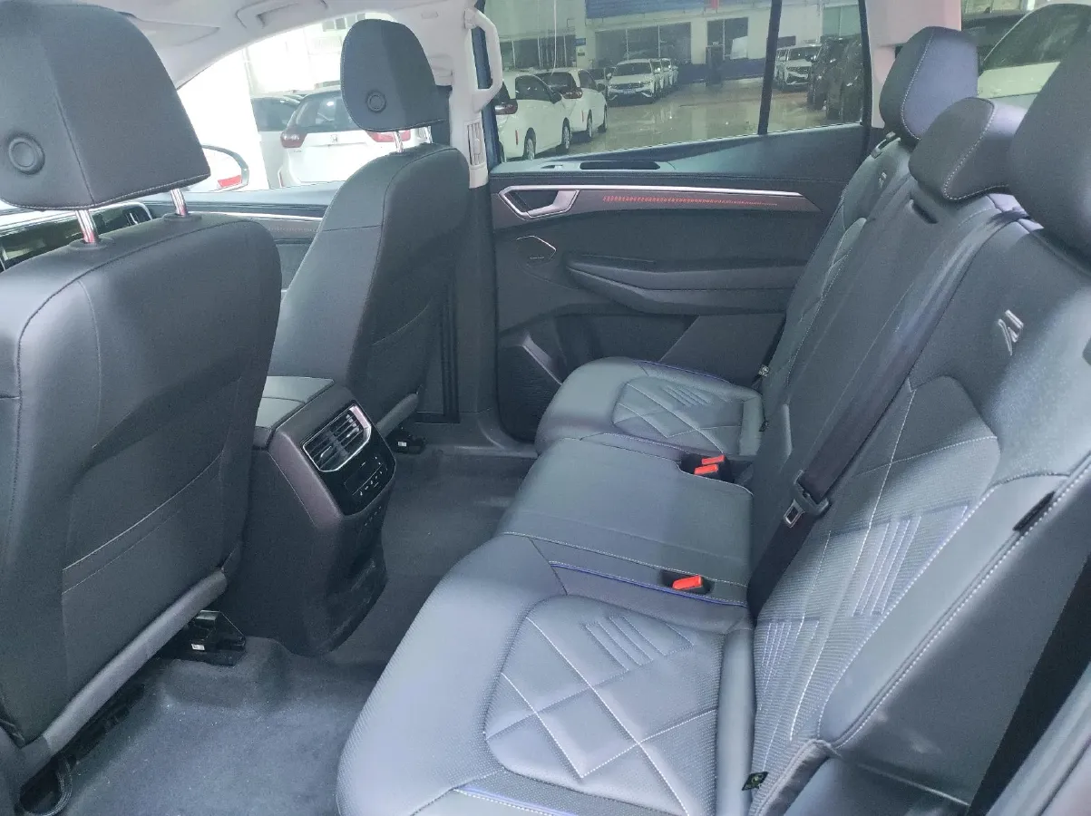 2026 Volkswagen Talagon 2.0T 272HP L4 7DCT,autocango,china used car exporter,china ev exporter,chinese used car exporter,chinese used ev exporter