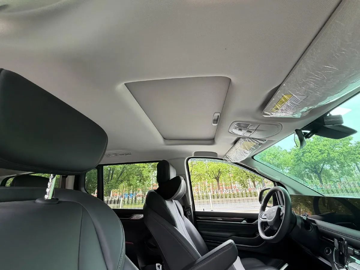 2025 MAXUS G10 2.0T 163HP L4 8AT,autocango,china used car exporter,china ev exporter,chinese used car exporter,chinese used ev exporter