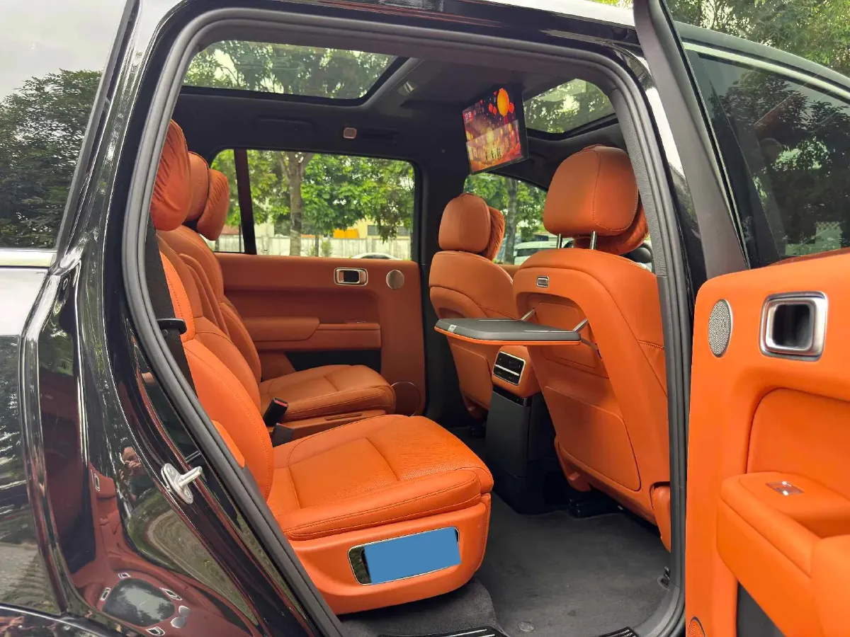 2022 Li L9 Range Extended 154HP REEV 42.6KWH,autocango,china used car exporter,china ev exporter,chinese used car exporter,chinese used ev exporter