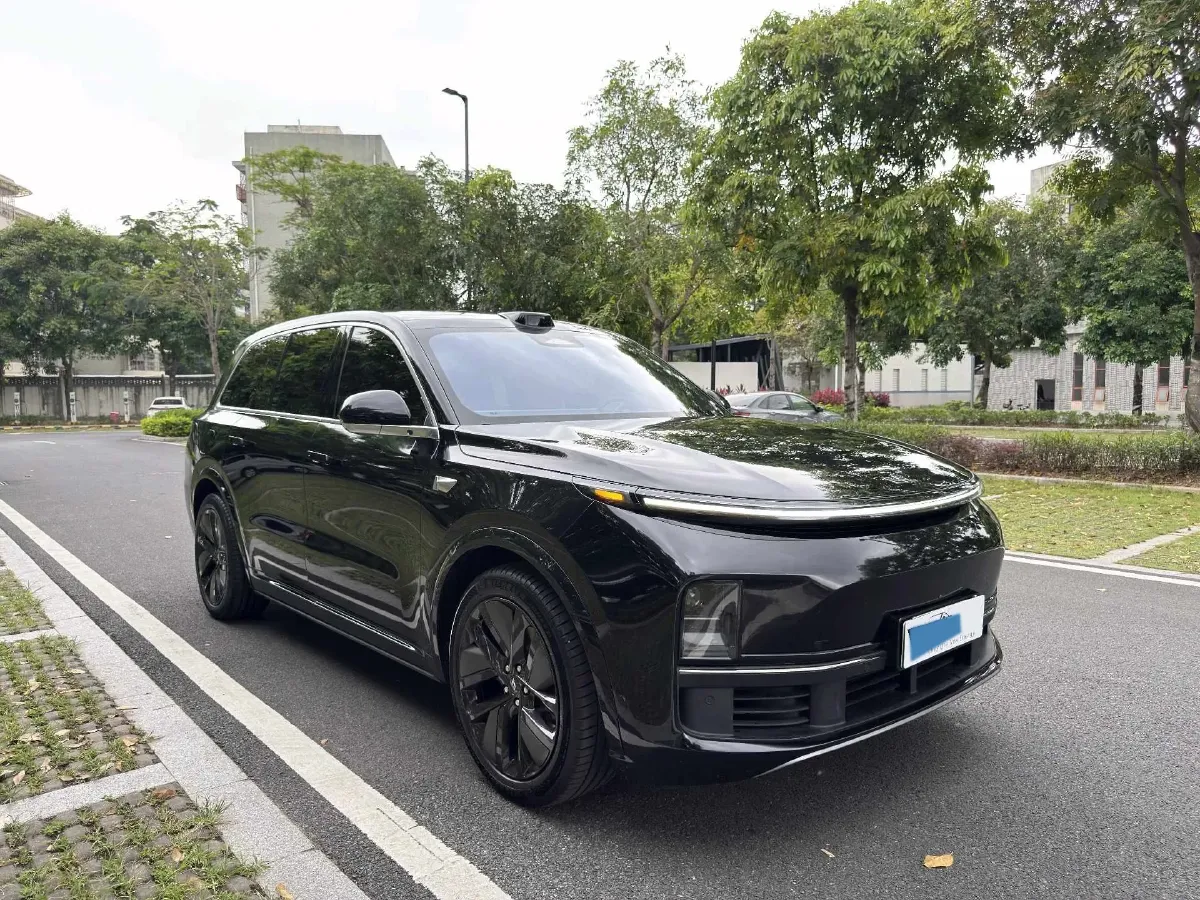 2022 Li L9 Range Extended 154HP REEV 42.6KWH,autocango,china used car exporter,china ev exporter,chinese used car exporter,chinese used ev exporter