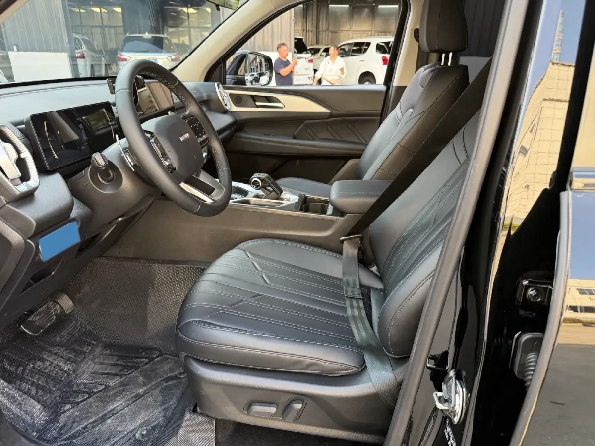 2025 Haval H5 2.0T 166HP L4 8AT,autocango,china used car exporter,china ev exporter,chinese used car exporter,chinese used ev exporter