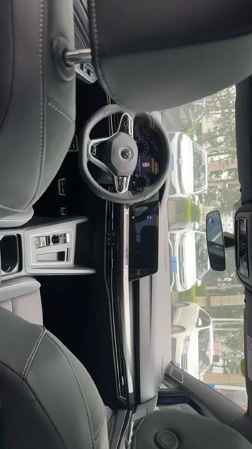 2023 Volkswagen Golf 1.4T 150HP L4 7DCT,autocango,china used car exporter,china ev exporter,chinese used car exporter,chinese used ev exporter