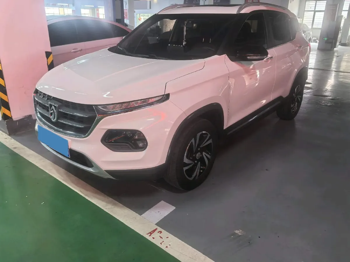 2017 BaoJun 510 1.5L 112HP L4 6MT,autocango,china used car exporter,china ev exporter,chinese used car exporter,chinese used ev exporter
