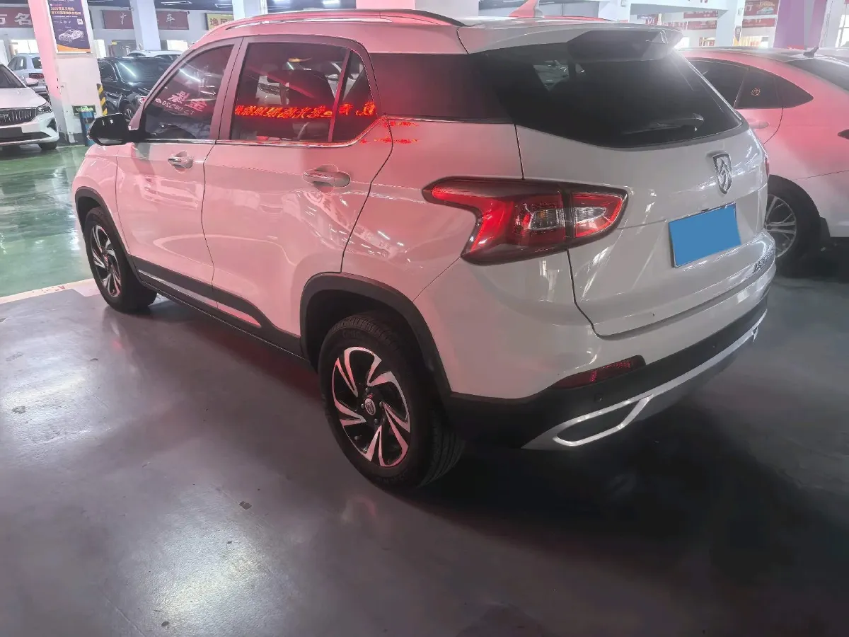 2017 BaoJun 510 1.5L 112HP L4 6MT,autocango,china used car exporter,china ev exporter,chinese used car exporter,chinese used ev exporter