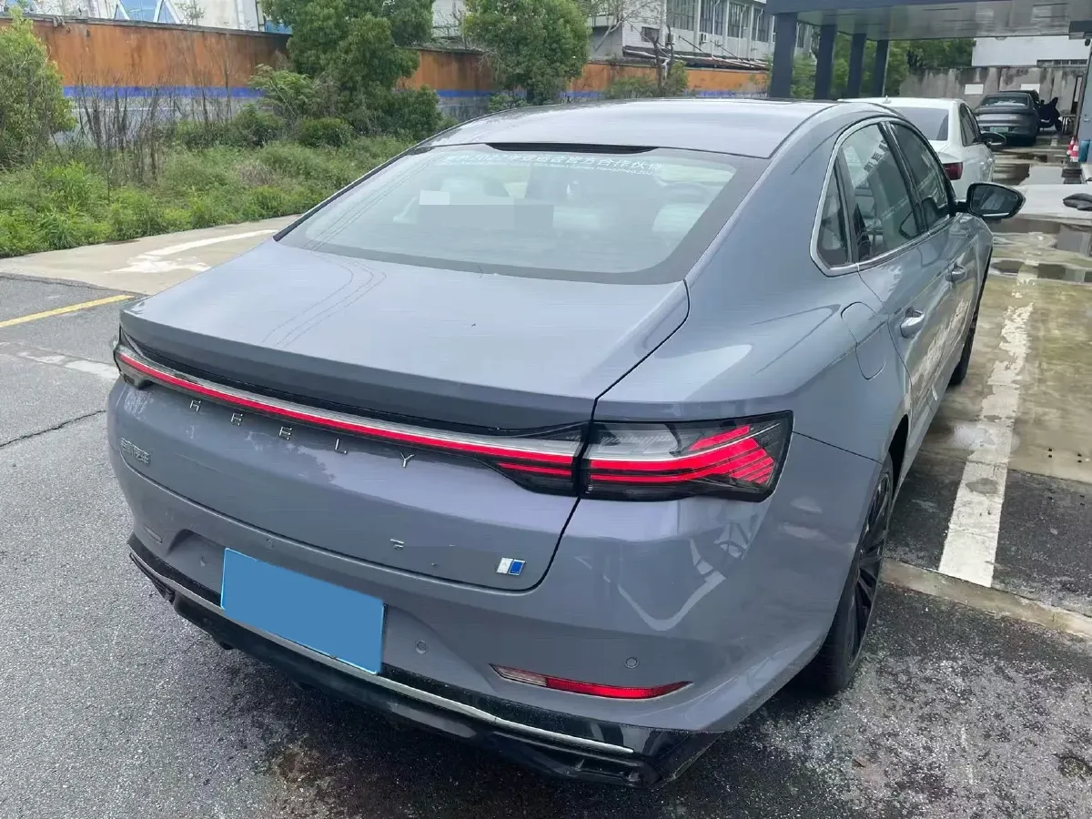 2024 Geely Monjaro 1.5T 163HP L4 3DHT Hybrid,autocango,china used car exporter,china ev exporter,chinese used car exporter,chinese used ev exporter