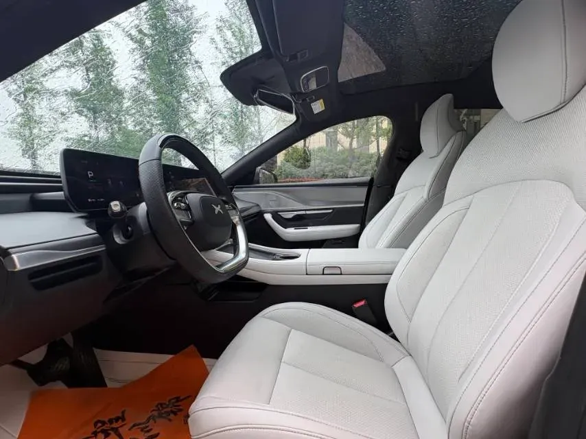 2023 Xpeng P7 BEV 86.2KWH,autocango,china used car exporter,china ev exporter,chinese used car exporter,chinese used ev exporter