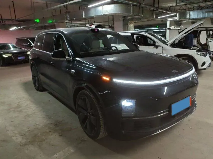 2024 Li L9 Range Extended 154HP REEV 52.3KWH,autocango,china used car exporter,china ev exporter,chinese used car exporter,chinese used ev exporter