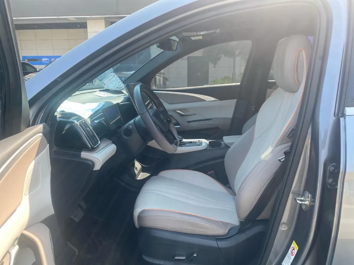 2024 BYD Song Pro 1.5L 110HP L4 E-CVT PHEV 12.9KWH,autocango,china used car exporter,china ev exporter,chinese used car exporter,chinese used ev exporter