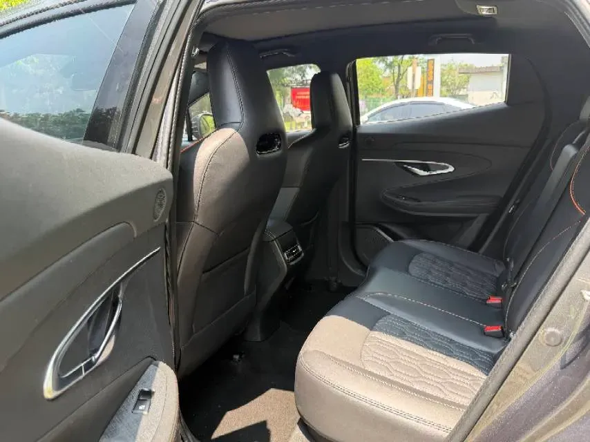 2022 ChangAn UNI-T 1.5T 188HP L4 7DCT,autocango,china used car exporter,china ev exporter,chinese used car exporter,chinese used ev exporter