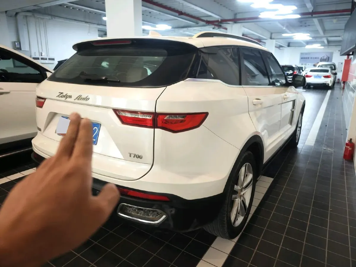 2017 Zotye T700 1.8T 177HP L4 6DCT,autocango,china used car exporter,china ev exporter,chinese used car exporter,chinese used ev exporter