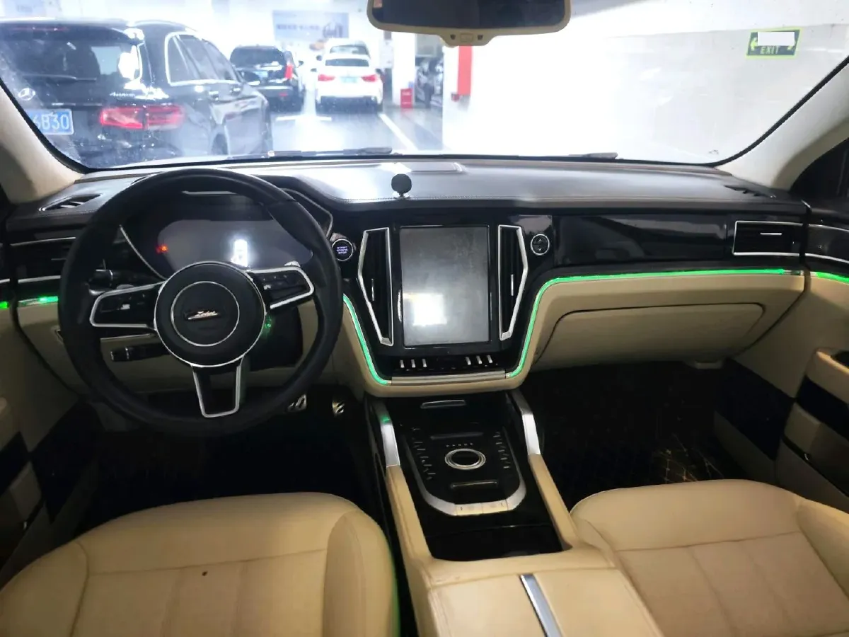 2017 Zotye T700 1.8T 177HP L4 6DCT,autocango,china used car exporter,china ev exporter,chinese used car exporter,chinese used ev exporter