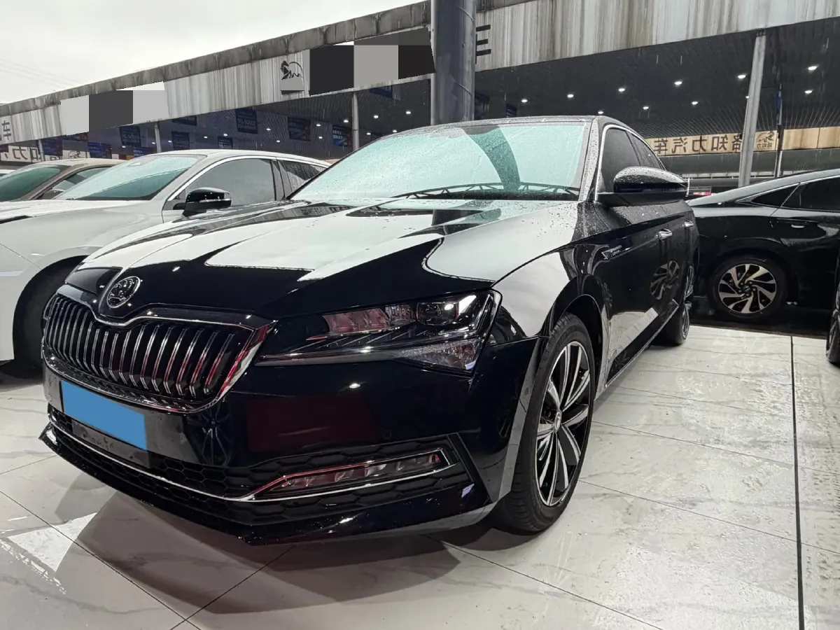 2024 Skoda Superb 1.4T 150HP L4 7DCT,autocango,china used car exporter,china ev exporter,chinese used car exporter,chinese used ev exporter