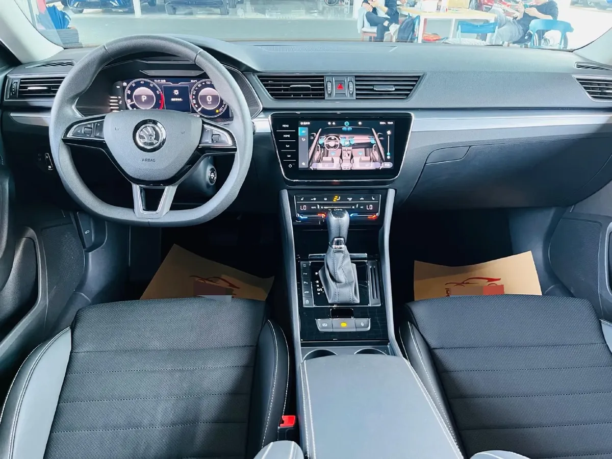 2024 Skoda Superb 1.4T 150HP L4 7DCT,autocango,china used car exporter,china ev exporter,chinese used car exporter,chinese used ev exporter