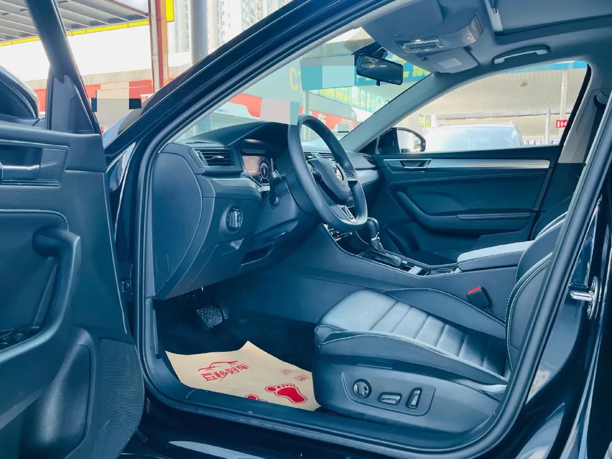 2024 Skoda Superb 1.4T 150HP L4 7DCT,autocango,china used car exporter,china ev exporter,chinese used car exporter,chinese used ev exporter