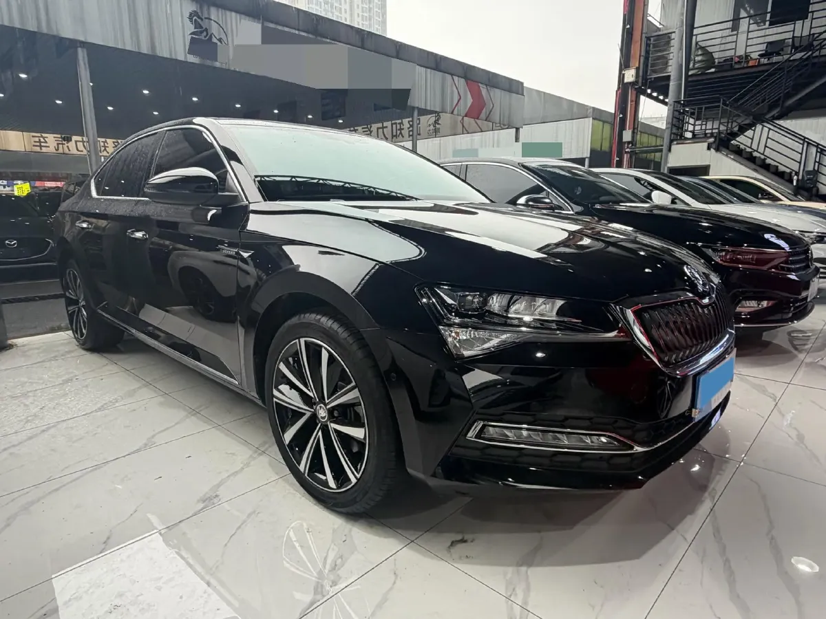 2024 Skoda Superb 1.4T 150HP L4 7DCT,autocango,china used car exporter,china ev exporter,chinese used car exporter,chinese used ev exporter