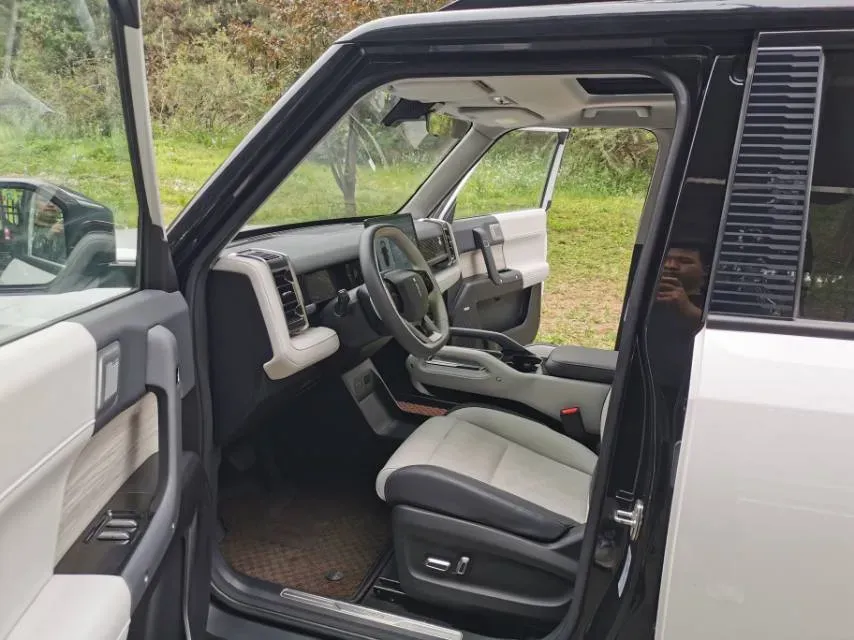 2024 JMC DaDao 2.3T 245HP L4 8AT,autocango,china used car exporter,china ev exporter,chinese used car exporter,chinese used ev exporter