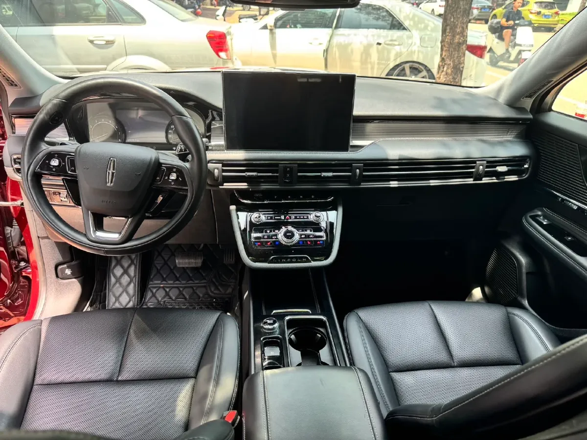 2021 Lincoln Corsair 2.0T 245HP L4 8AT,autocango,china used car exporter,china ev exporter,chinese used car exporter,chinese used ev exporter