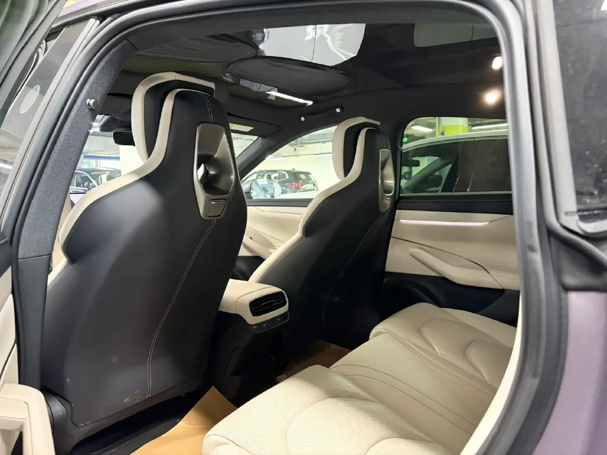 2024 MI SU7 BEV 94.3KWH,autocango,china used car exporter,china ev exporter,chinese used car exporter,chinese used ev exporter