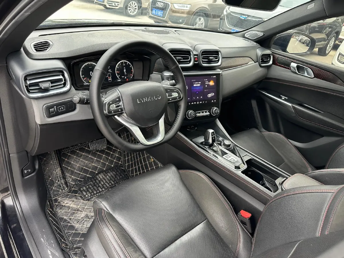 2019 LYNK&CO 01 2.0T 190HP L4 6AT,autocango,china used car exporter,china ev exporter,chinese used car exporter,chinese used ev exporter