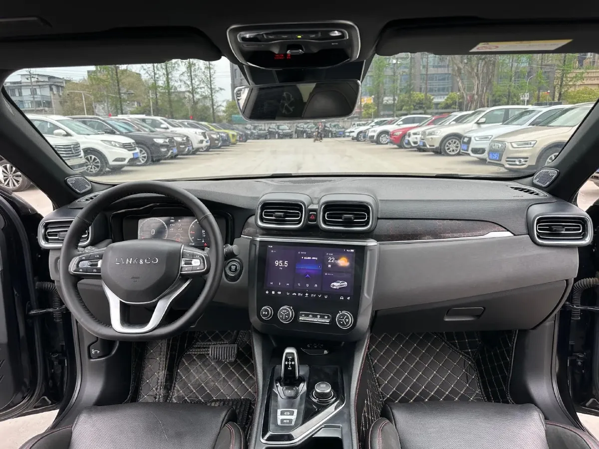 2019 LYNK&CO 01 2.0T 190HP L4 6AT,autocango,china used car exporter,china ev exporter,chinese used car exporter,chinese used ev exporter