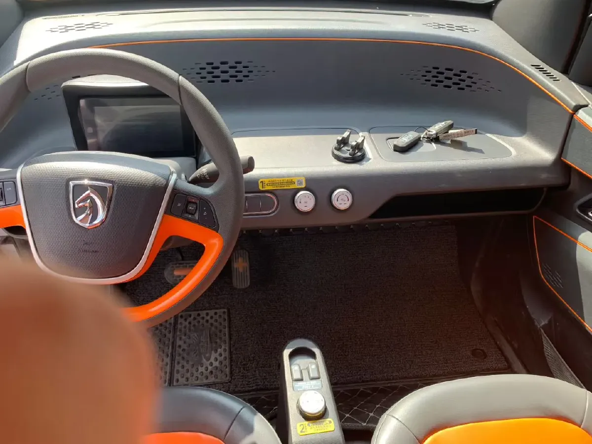 2017 BaoJun E100 BEV 14.9KWH,autocango,china used car exporter,china ev exporter,chinese used car exporter,chinese used ev exporter