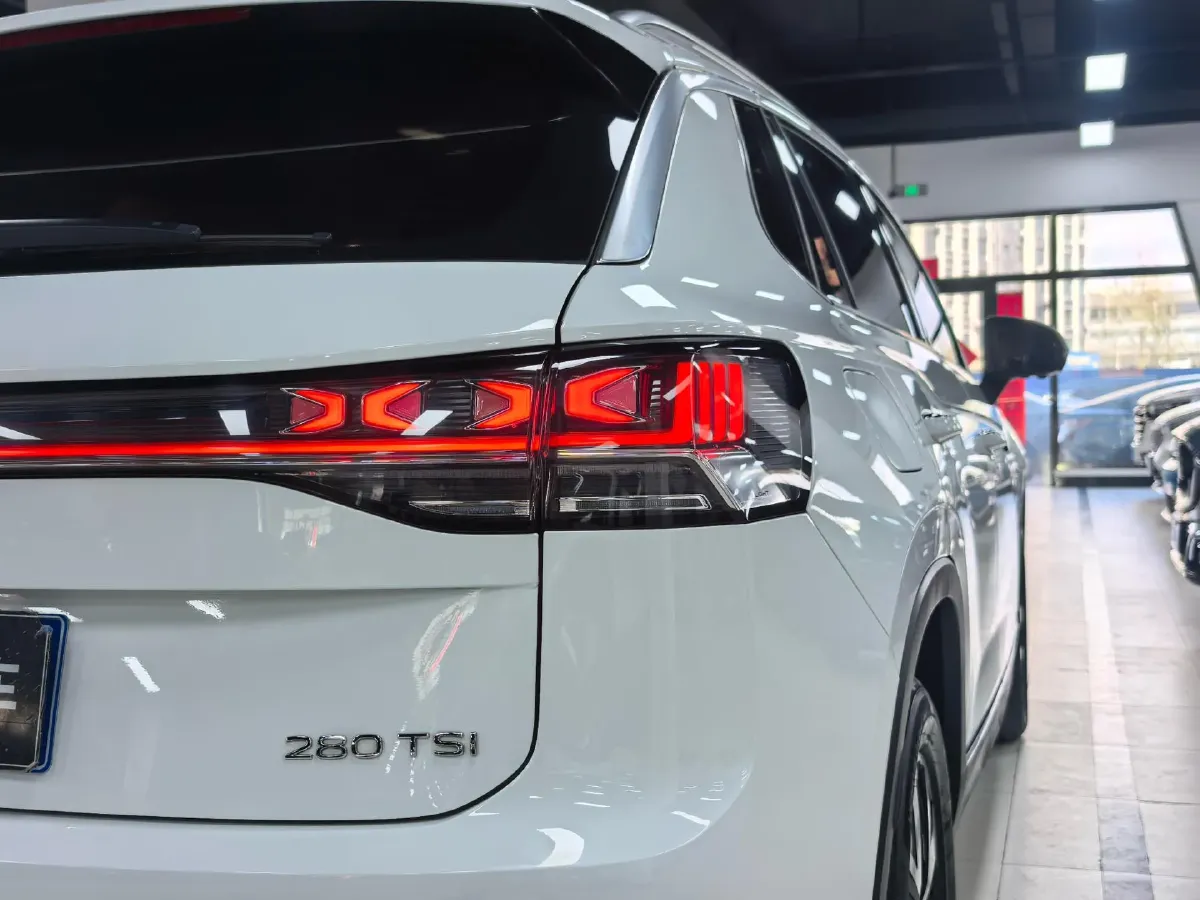 2023 Volkswagen Tayron 1.4T 150HP L4 7DCT,autocango,china used car exporter,china ev exporter,chinese used car exporter,chinese used ev exporter