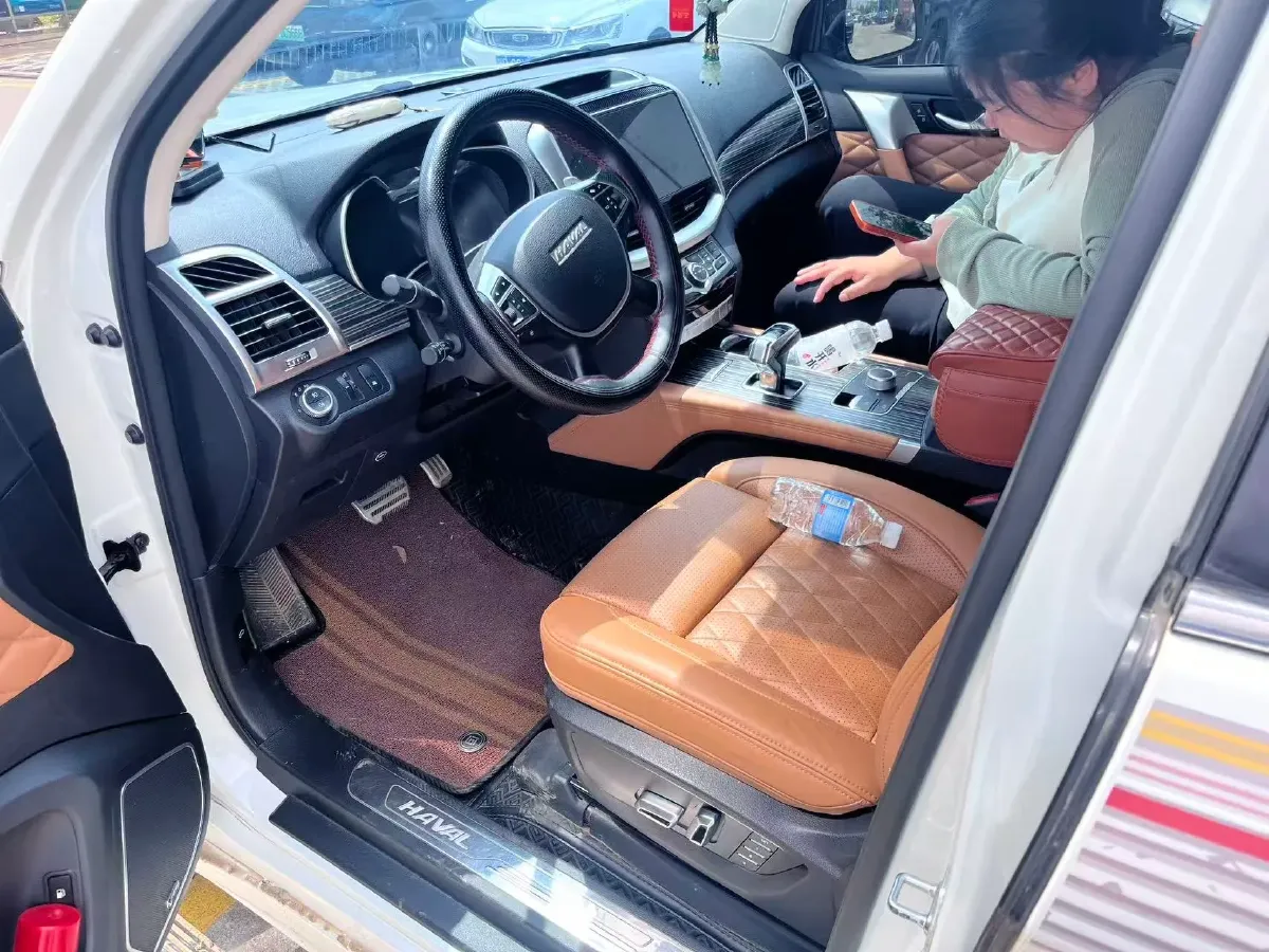 2022 Haval H9 2.0T 224HP L4 8AT,autocango,china used car exporter,china ev exporter,chinese used car exporter,chinese used ev exporter